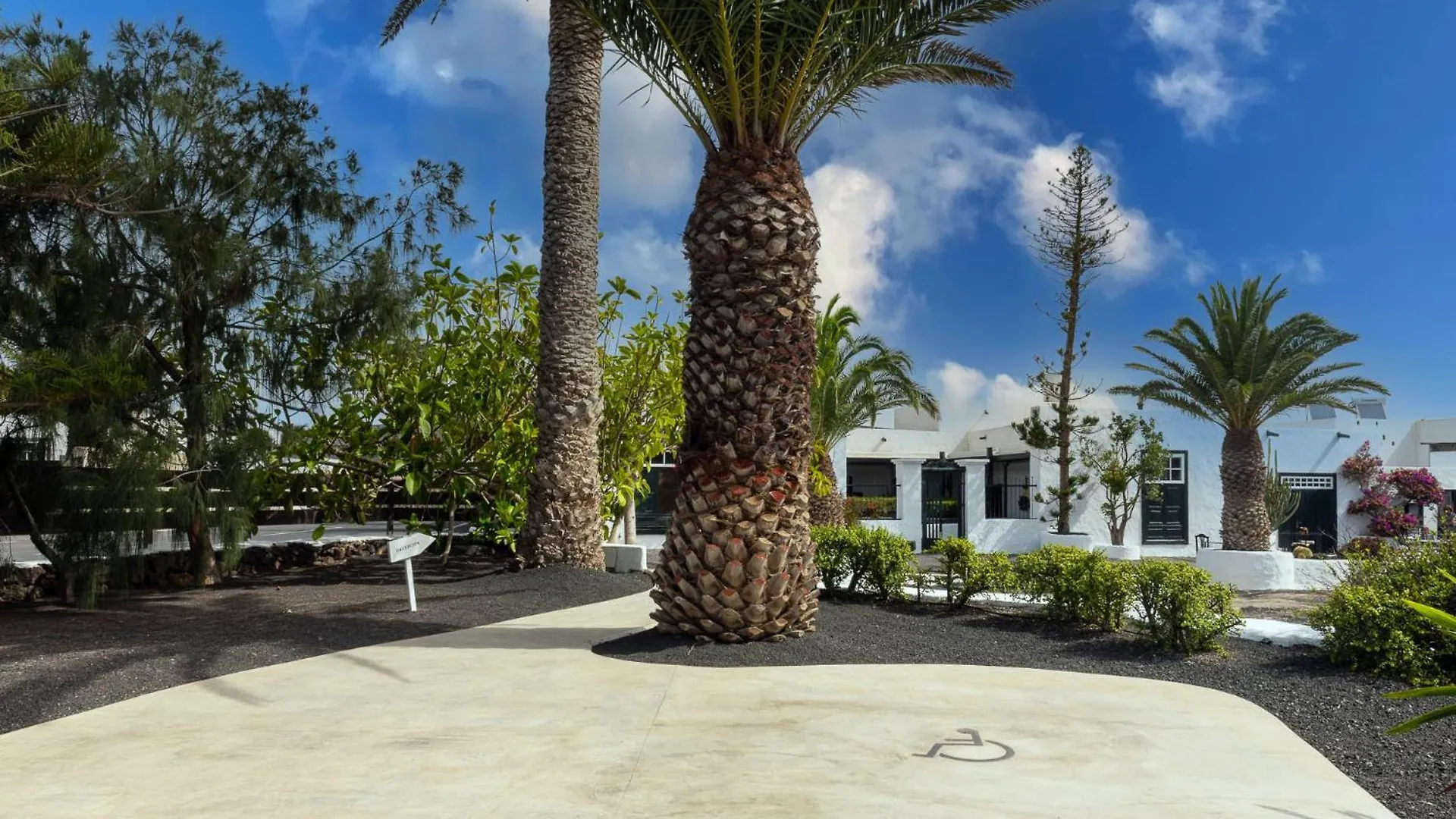 Caserio De Mozaga - Hotel Rural San Bartolome  4*, San Bartolome (Las Palmas) Spain